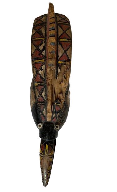 MOSSI, Burkina Faso.

MASQUE CASQUE en bois...