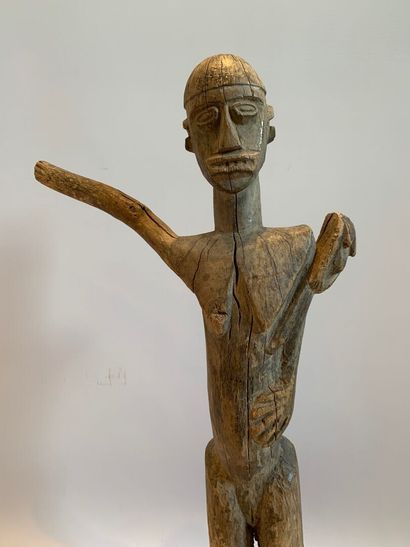 Style LOBI, Burkina Faso.

MATERNITE en bois...