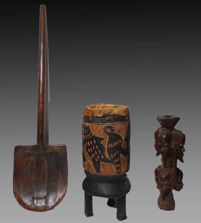 AFRIQUE

Lot d'objets usuels en bois comprenant...