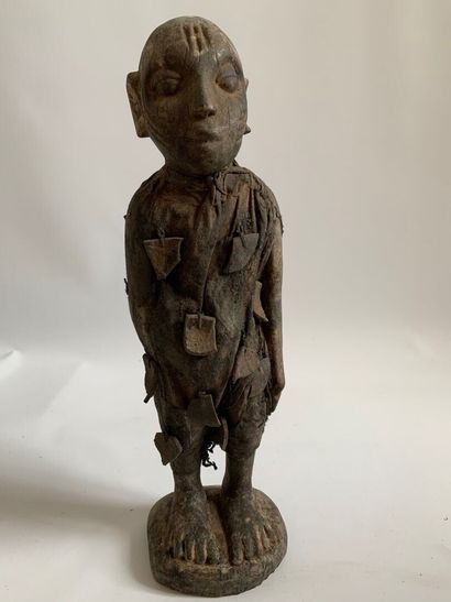 Type TIV, Nigeria.

FIGURE MASCULINE à visage...