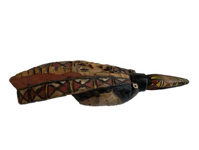 MOSSI, Burkina Faso.

MASQUE CASQUE en bois...