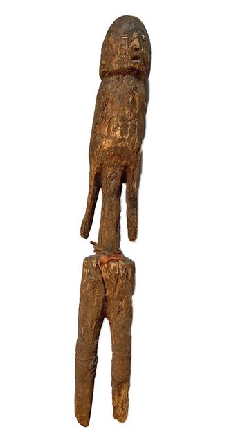 AFRIQUE.

POTEAU RITUEL anthropomorphe en...