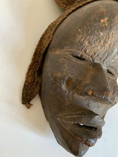 Type DAN, Côté d'Ivoire.

MASQUE en bois...
