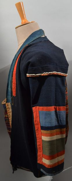 THAILANDE, peuple AKHA

Veste pour femme...