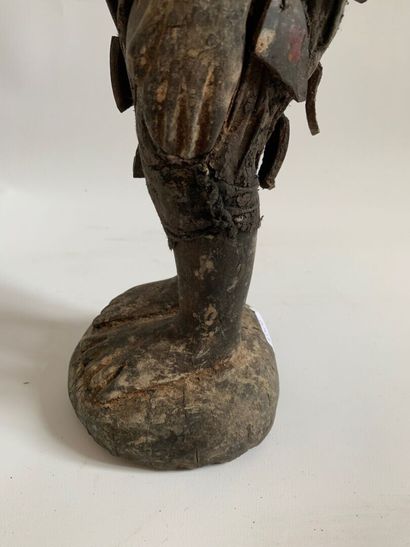 Type TIV, Nigeria.

FIGURE MASCULINE à visage...