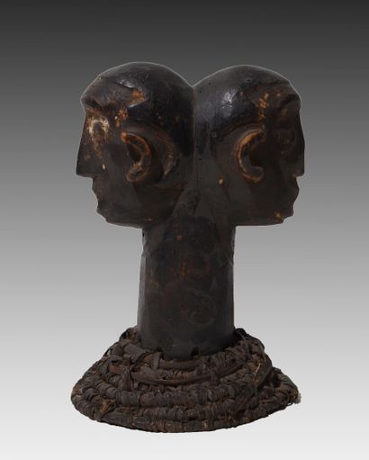 EJAGHAM, Nigéria/Cameroun.

Masque-cimier...