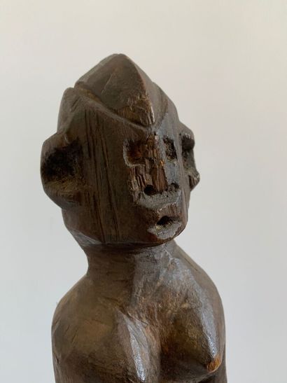 AFRIQUE.

FIGURE FEMININE dans le goût Dogon.

Haut.:...