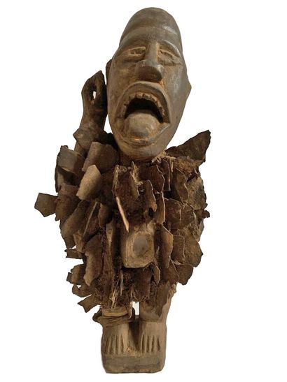Type BAKONGO, CONGO.

FETICHE A CLOUS en...