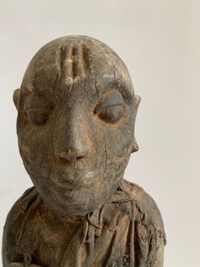 Type TIV, Nigeria.

FIGURE MASCULINE à visage...