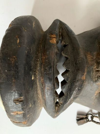 COTE D'IVOIRE.

MASQUE en bois sculpté à...