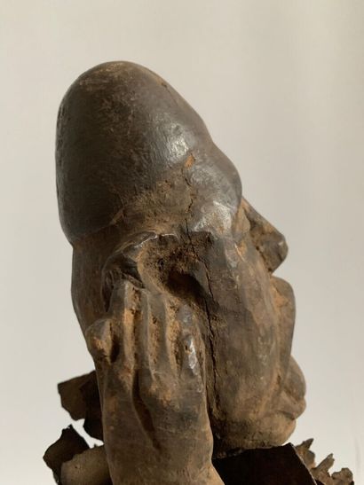 Type BAKONGO, CONGO.

FETICHE A CLOUS en...