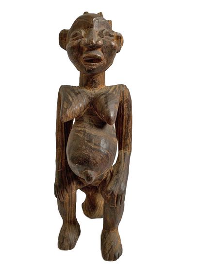 BAMILEKE, Cameroun.

MATERNITE ASSISE en...
