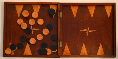 Ancien jeu de dames en bois avec jetons en...