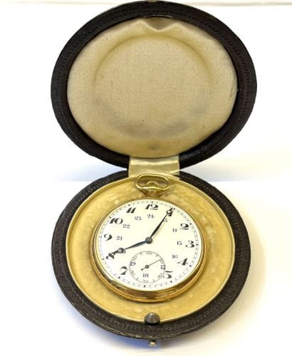 MONTRE DE GOUSSET en or jaune 18K (750/1000e)...