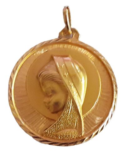 PENDENTIF en or jaune 18K (750/1000e) représentant...