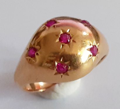 BAGUE dôme en or jaune 18K (750/1000e) sertie...