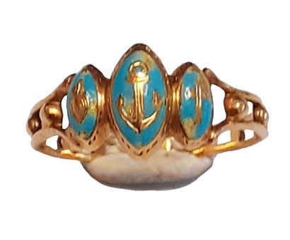 BAGUE en or jaune 18K (750/1000e) à décor...