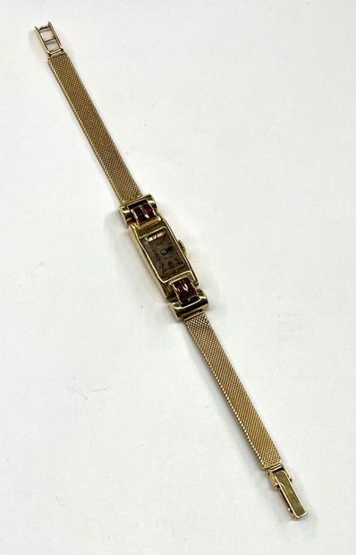Montre bracelet de dame en or jaune 18 K...