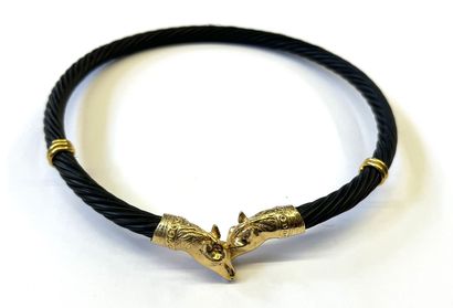 COLLIER tour de cou en fils tressés terminés...