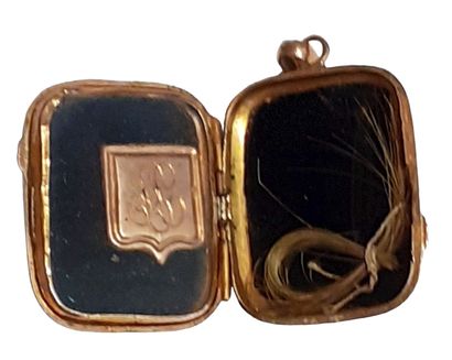 Médaillon porte-souvenir avec monture en...