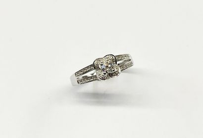 MAUBOUSSIN, Modèle Chance of Love n°2. 

Bague...