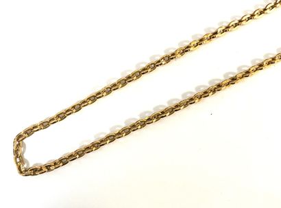 Chaîne en or jaune 18 K (750/oo) à mailles...