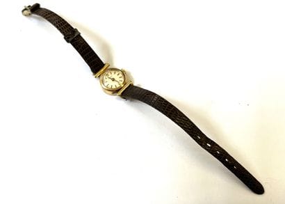 TISSOT

Montre bracelet de dame, boitier...