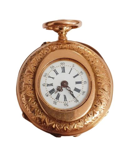 MONTRE DE COL en or jaune 18 K (750/oo),...