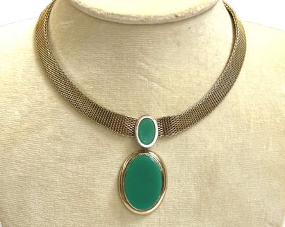 CHRISTIAN DIOR, 1971

Collier en métal doré...
