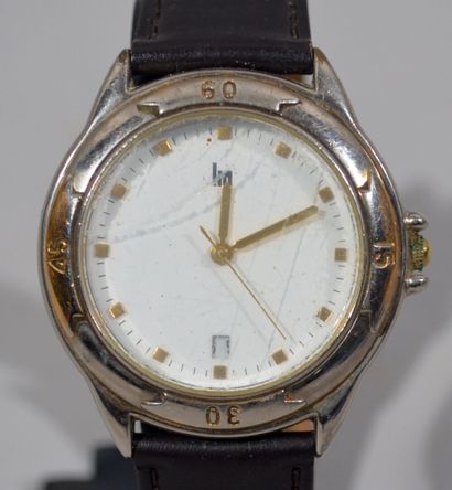 LIP

Montre bracelet d'homme en acier, le...