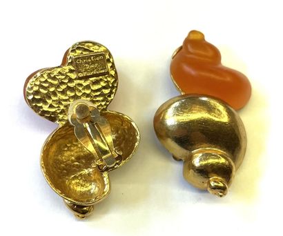 Christian DIOR

Paire de clips d'oreille...