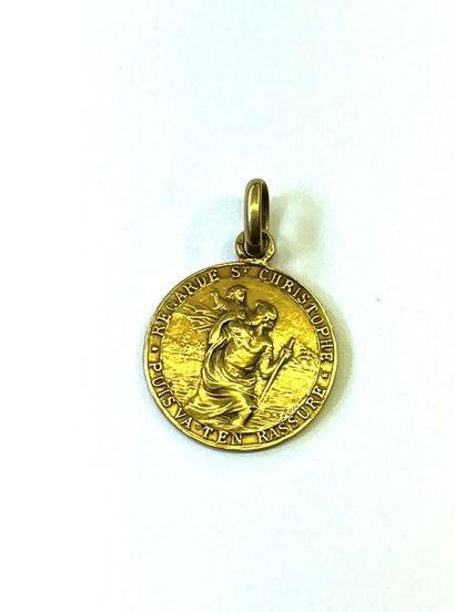 Médaille de baptême en or jaune 18 K (750/oo)...