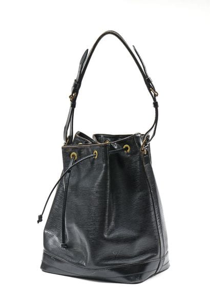 LOUIS VUITTON
Sac à main seau modèle 