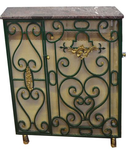 CACHE-RADIATEUR en fer forgé laqué vert à...