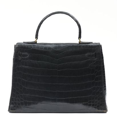 HERMES PARIS
Sac Kelly 32cm sellier en Crocodile...