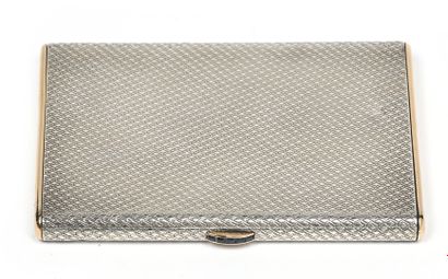 HERMES Paris
Étui à cigarettes en argent...