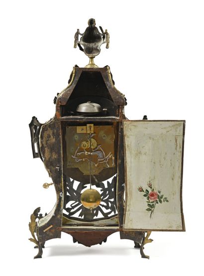 CARTEL d'applique et son cul de lampe en...