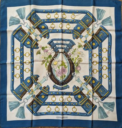 HERMES à Paris
Carré en twill de soie imprimée...