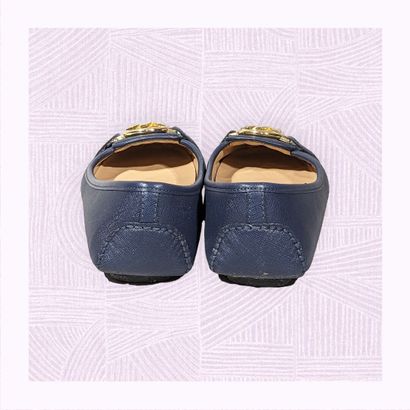 MICHAEL KORS
Paire de ballerines en cuir...