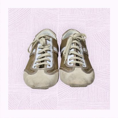CHRISTIAN DIOR
Paire de sneakers en cuir...