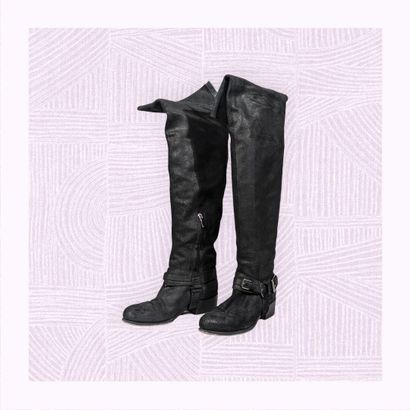 CHRISTIAN DIOR
Paire de bottes cuissardes...