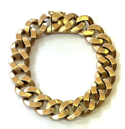 Important bracelet gourmette en or jaune...