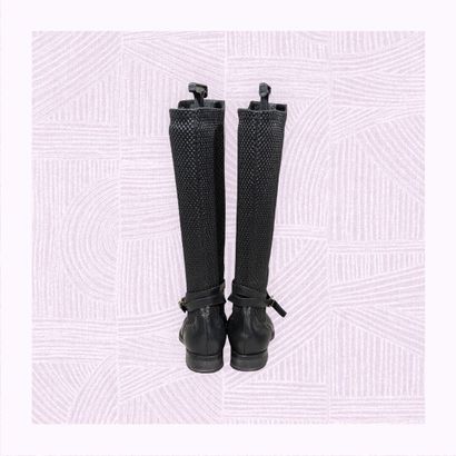 HEYRAUD
Paire de bottes en cuir noir, la...