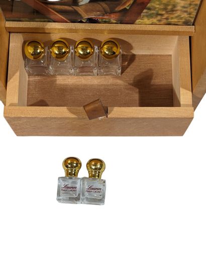 RALPH LAUREN - Lauren
Coffret de remplissage...