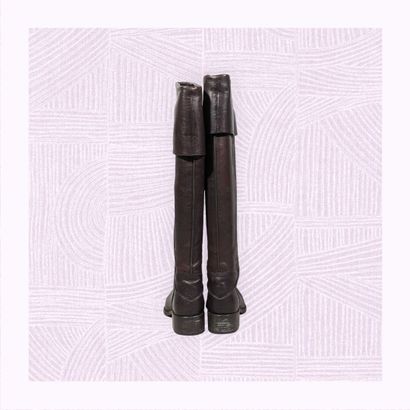 SARTORE PARIS
Paire de bottes en cuir épi...