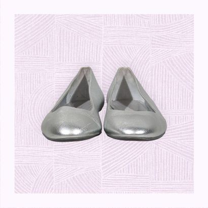 SERGIO ROSSI
Paire de ballerines en cuir...