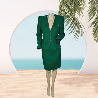 YVES SAINT-LAURENT Variation
Tailleur en...