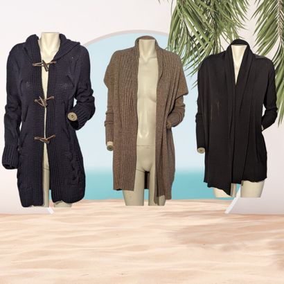 Lot de trois gilets : 
- POLO DE DEAUVILLE,...