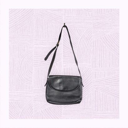 LANCEL
Sac à main en cuir grainé noir avec...