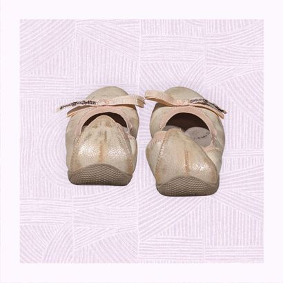 LES PETITES BOMBES
Paire de ballerines de...